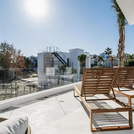 Gorgeous Del Pinar Villa *